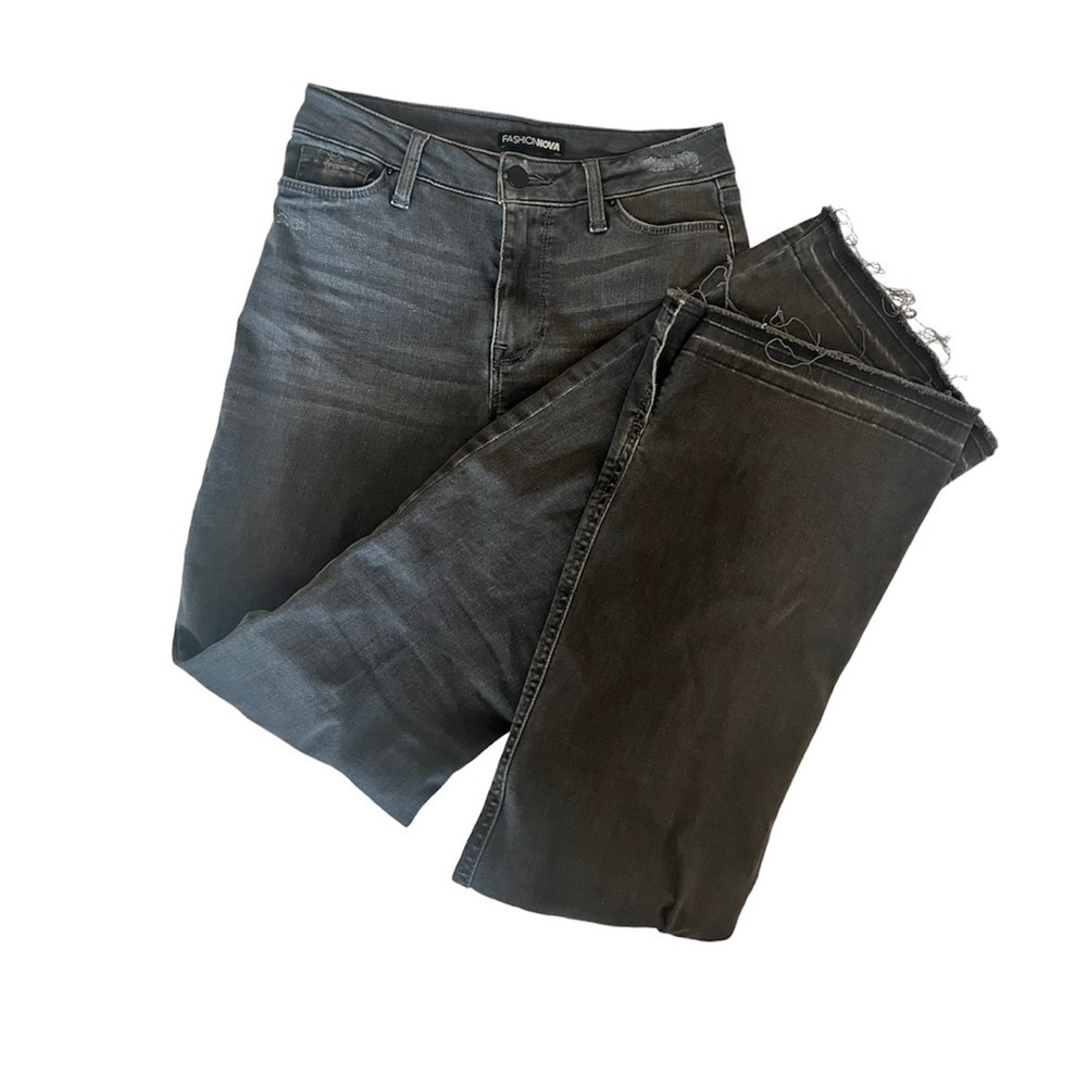 Lowrise Bootcut Jeans
